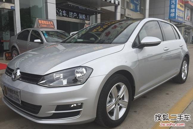 大众高尔夫2015款1.4TSI 自动豪华型