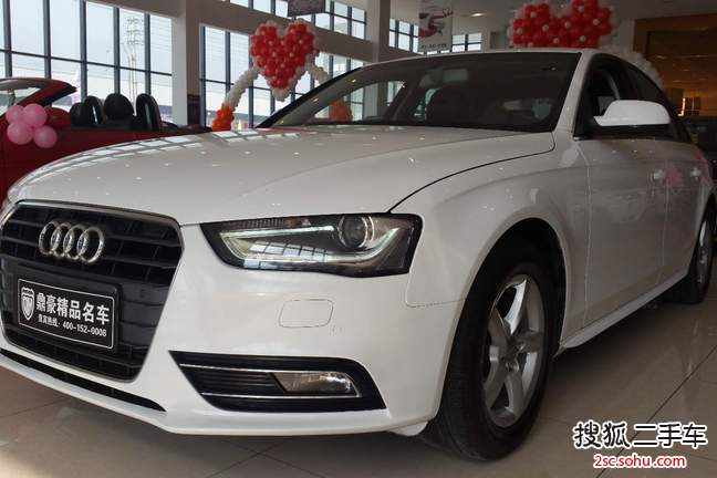 奥迪A4L2013款35 TFSI 自动舒适型