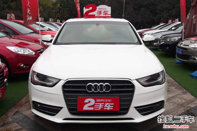 奥迪A4L2013款35 TFSI 自动舒适型