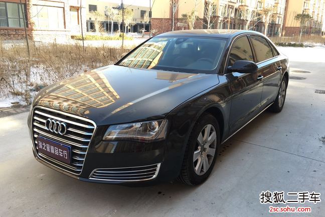 奥迪A8L2013款45 TFSI quattro豪华型