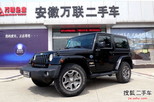 Jeep牧马人两门版2012款3.6L 撒哈拉