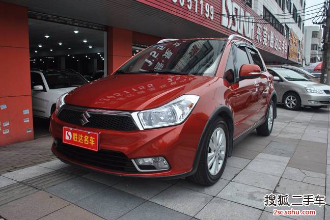 铃木天语SX42013款酷锐 1.6L 自动舒适型