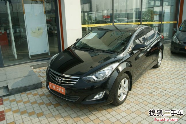 现代朗动2012款1.6L 手动领先型