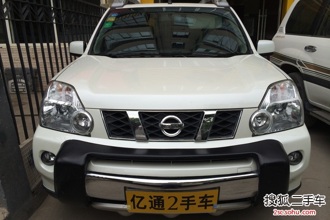 日产奇骏2010款2.5L XV CVT 至尊版(四驱)