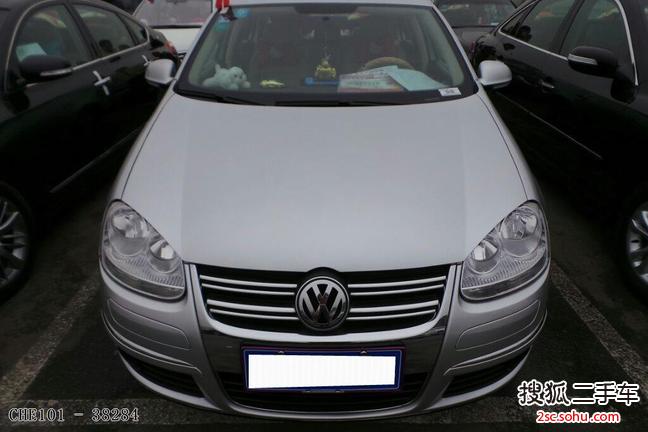 大众速腾2010款1.4TSI 自动豪华型