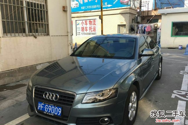 奥迪A4L2011款2.0TFSI 舒适型