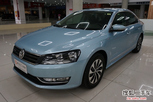 大众帕萨特2013款1.4TSI DSG蓝驱版