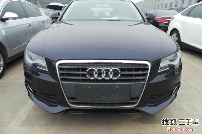 奥迪A4L2010款2.0TFSI 舒适型