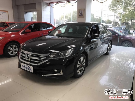 本田雅阁2015款2.0L EXN 豪华导航版