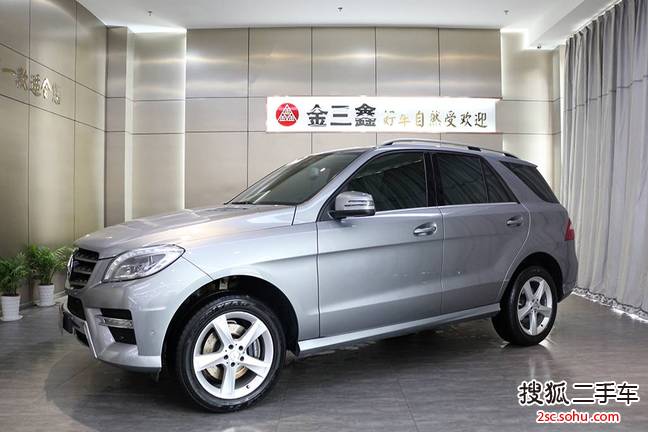 奔驰M级2014款ML320 4MATIC