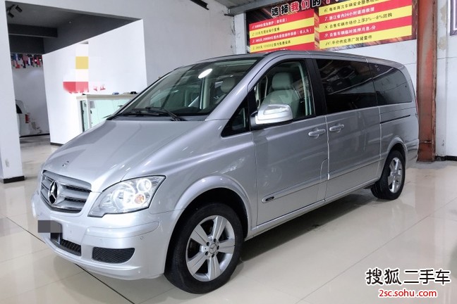 奔驰唯雅诺2010款2.5L 尊贵版