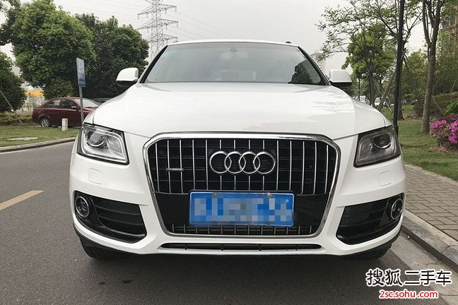 奥迪Q52016款40 TFSI 技术型