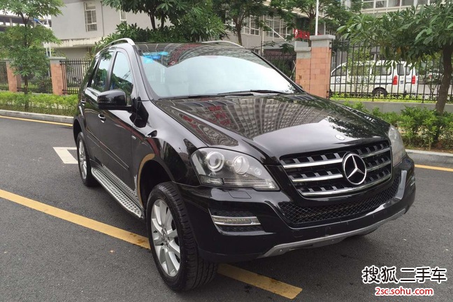 奔驰M级2010款ML350 4MATIC 豪华型版