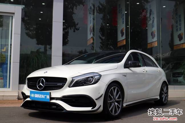 奔驰A45 AMG2017款A 45 AMG 4MATIC