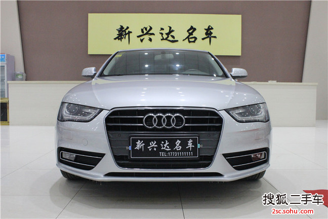 奥迪A4L2013款35 TFSI 自动舒适型