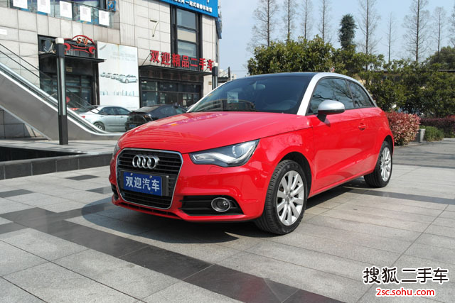 奥迪A12014款30 TFSI 豪华型