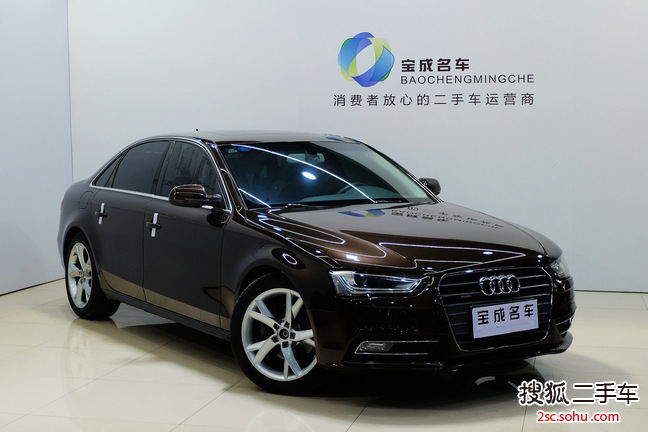 奥迪A4L2015款35 TFSI 自动标准型