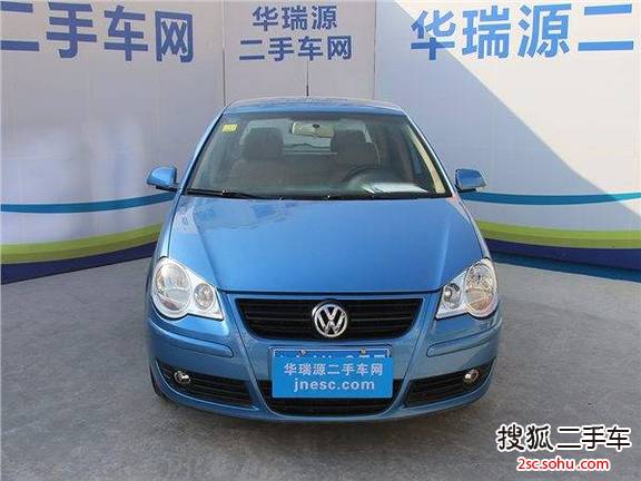 大众Polo劲取2009款1.4L 手动雅致天窗版 