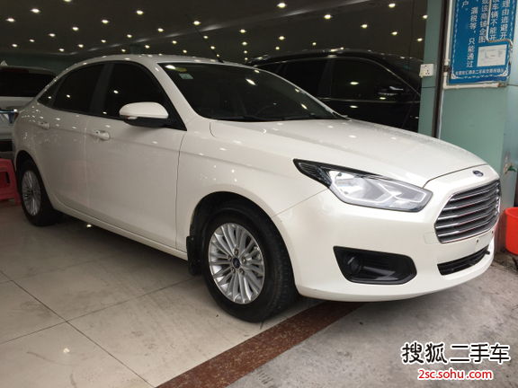 福特福睿斯2015款1.5L 自动舒适型