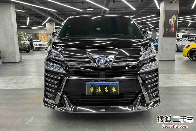 丰田埃尔法2018款改款 3.5L 尊贵版
