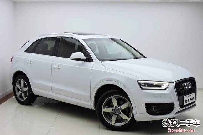 奥迪Q32013款40 TFSI 全时四驱豪华型