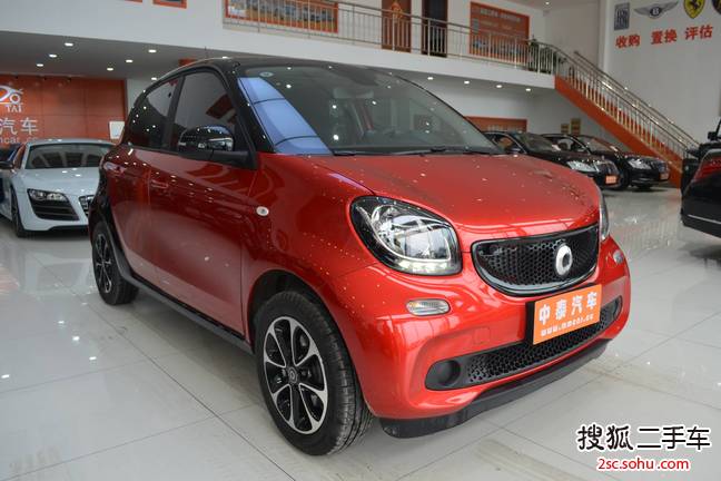 smartfortwo2016款1.0L 硬顶激情版