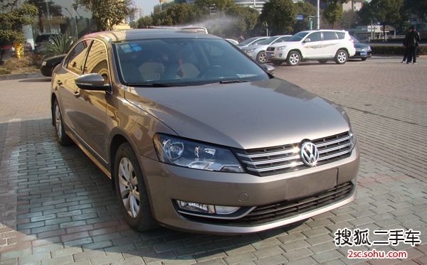 大众帕萨特2012款1.4TSI DSG 尊雅版