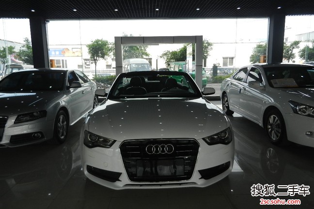 奥迪A5双门2012款2.0T quattro