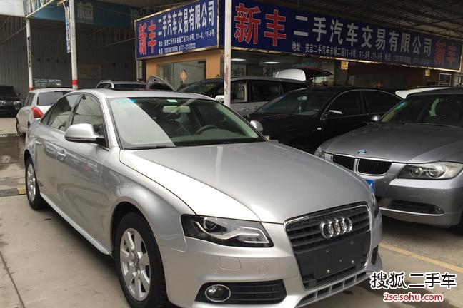 奥迪A4L2012款2.0TFSI 豪华型