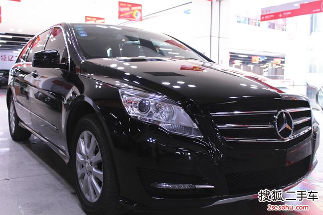 奔驰R级2011款R350L 4MATIC