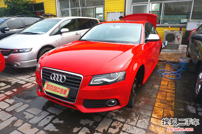 奥迪A4L2009款2.0TFSI 豪华型