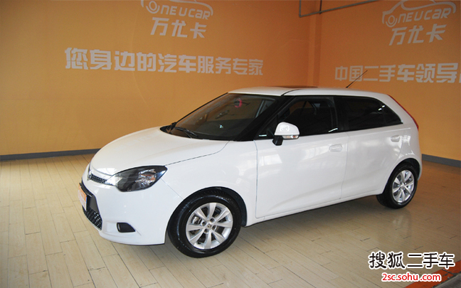 MG32013款1.5L 自动精英版