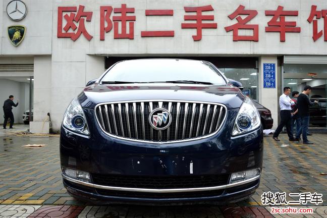 别克GL82014款3.0L XT豪华商务旗舰版