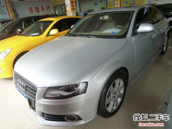 奥迪A4L2009款2.0TFSI 技术型