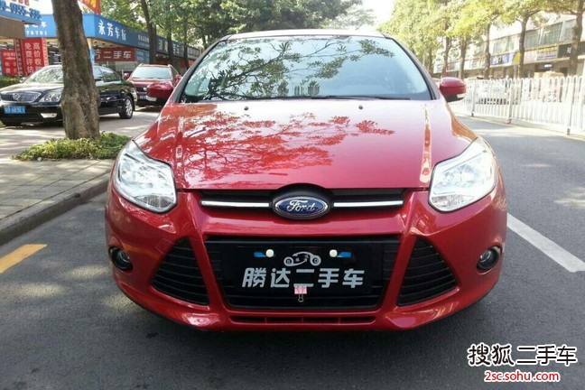 福特福克斯三厢2012款1.6L 自动舒适型