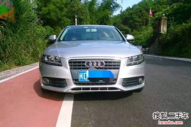 奥迪A4L2009款2.0TFSI 舒适型