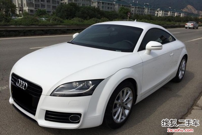 奥迪TT2011款TTS Coupe 2.0TFSI quattro