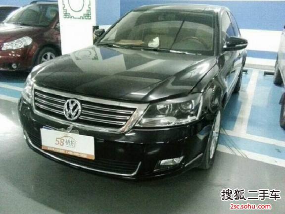 大众帕萨特2011款1.8TSI DSG尊荣版