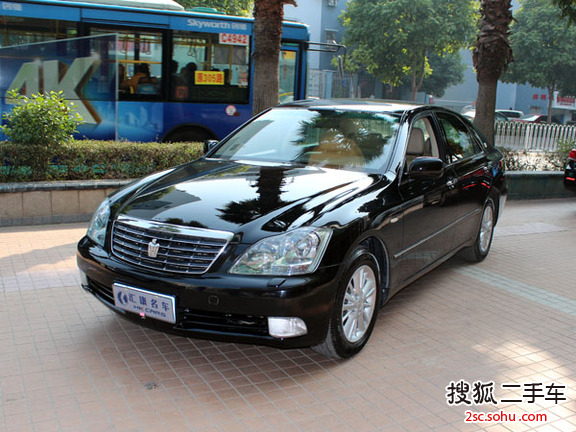 丰田皇冠2006款2.5 Royal