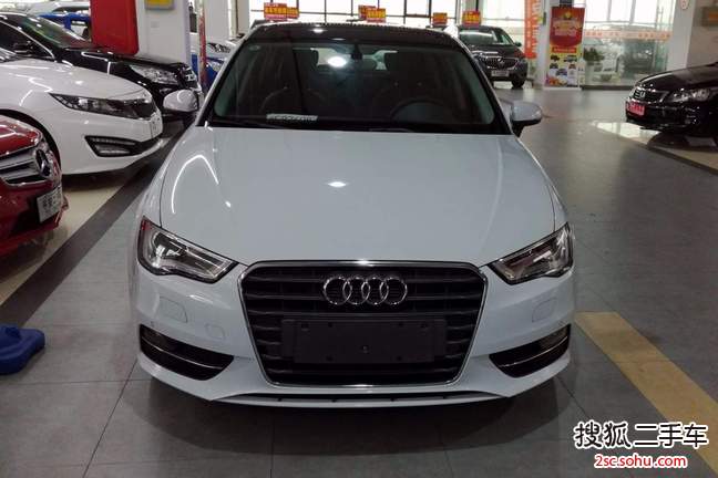 奥迪A3 Sportback2015款35 TFSI 300万纪念舒享版