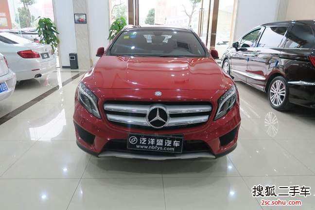 奔驰GLA级2015款GLA 260 4MATIC 