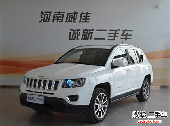 Jeep指南者2014款2.4L 四驱豪华版