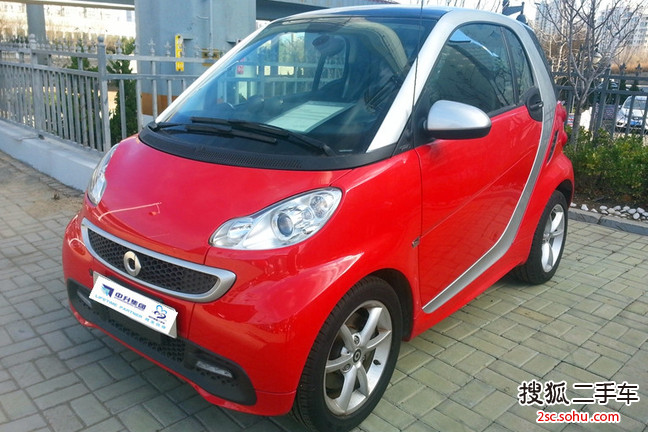 smartfortwo2013款1.0T 硬顶激情版