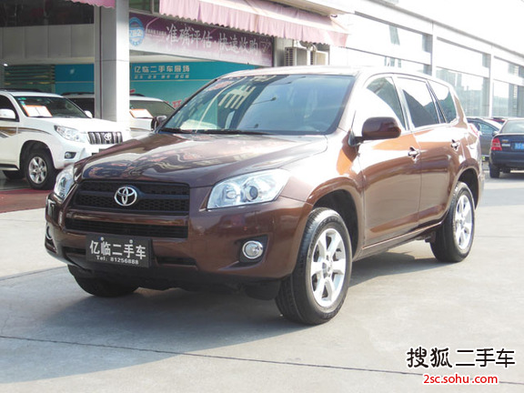 丰田RAV42011款2.0L 自动经典版