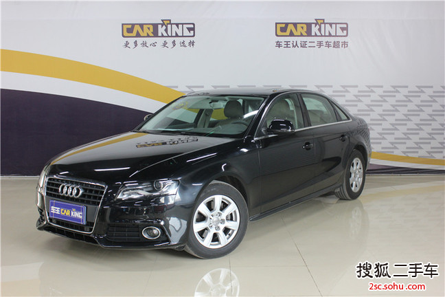 奥迪A4L2012款2.0TFSI 标准型