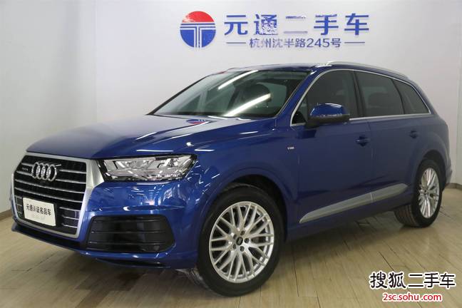 奥迪Q72016款45 TFSI S-Line运动型