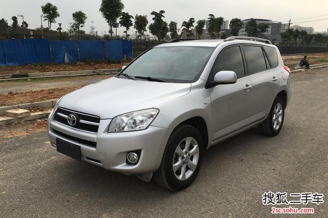 丰田RAV42010款2.0L 自动豪华升级版