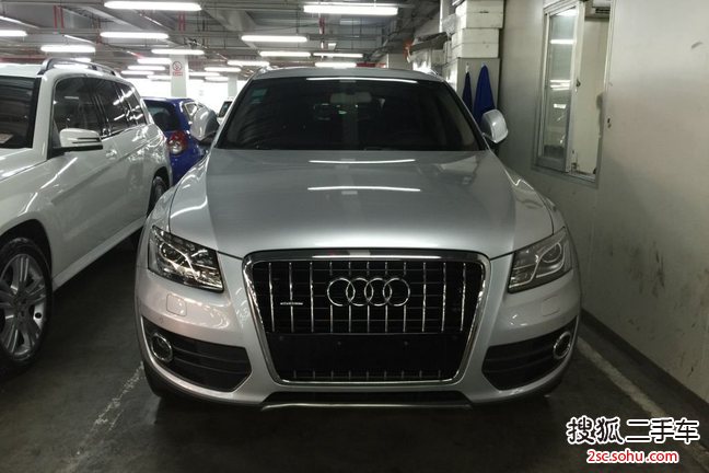 奥迪Q52012款2.0TFSI 技术型