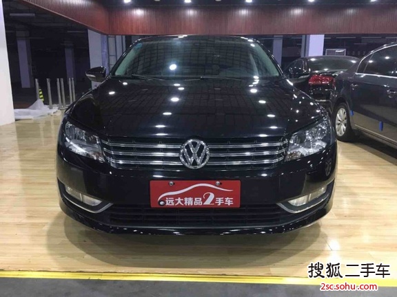 大众帕萨特2013款1.8TSI DSG尊荣版