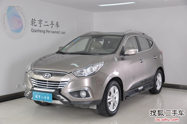 现代ix352010款2.0L 自动两驱精英版GLS 